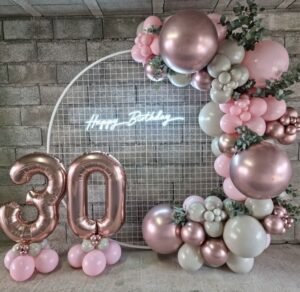 518b05941cdb1b577484e7cdfdd77596 300x292